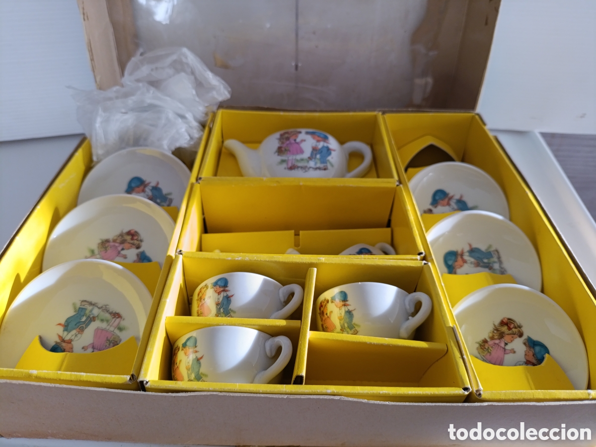 Casas de Mu&ntilde;ecas: Antiguo juego infantil de juego de te chino