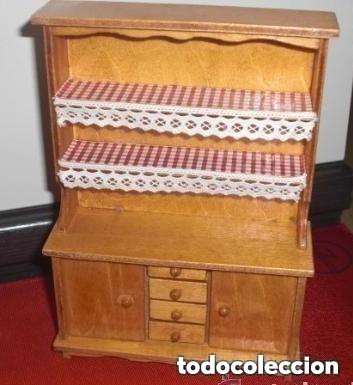 Casas de Mu&ntilde;ecas: MUEBLE PEQUE&Ntilde;O PARA CASA DE MU&Ntilde;ECAS