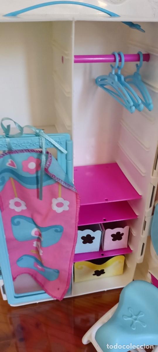 Casas de mu&ntilde;ecas: ARMARIO Nancy con perchas y asiento - Foto 6