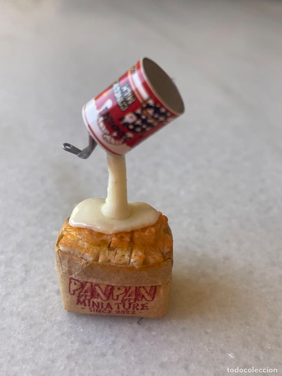 Casas de Mu&ntilde;ecas: Bollo con leche condensada en miniatura para casa de mu&ntilde;ecas