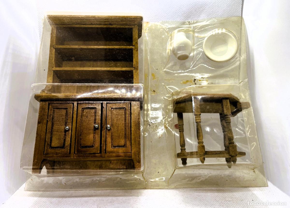 Casas de Mu&ntilde;ecas: CASA DE MU&Ntilde;ECAS, SET ALACENA Y MESA BANDEJA, NUEVO - FLA
