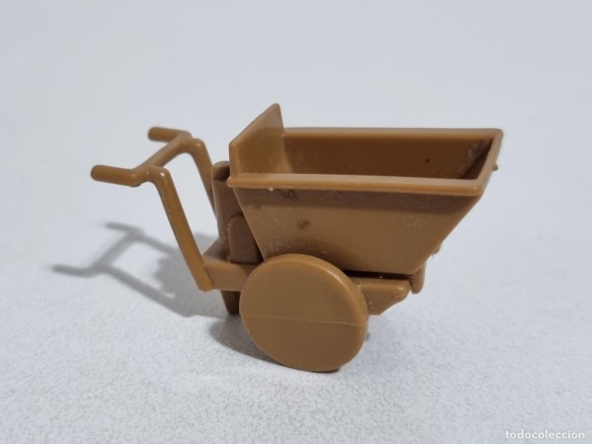 Casas de Mu&ntilde;ecas: Antigua Miniatura Carretilla Carro Obra Construccion Obrero Maqueta Diorama