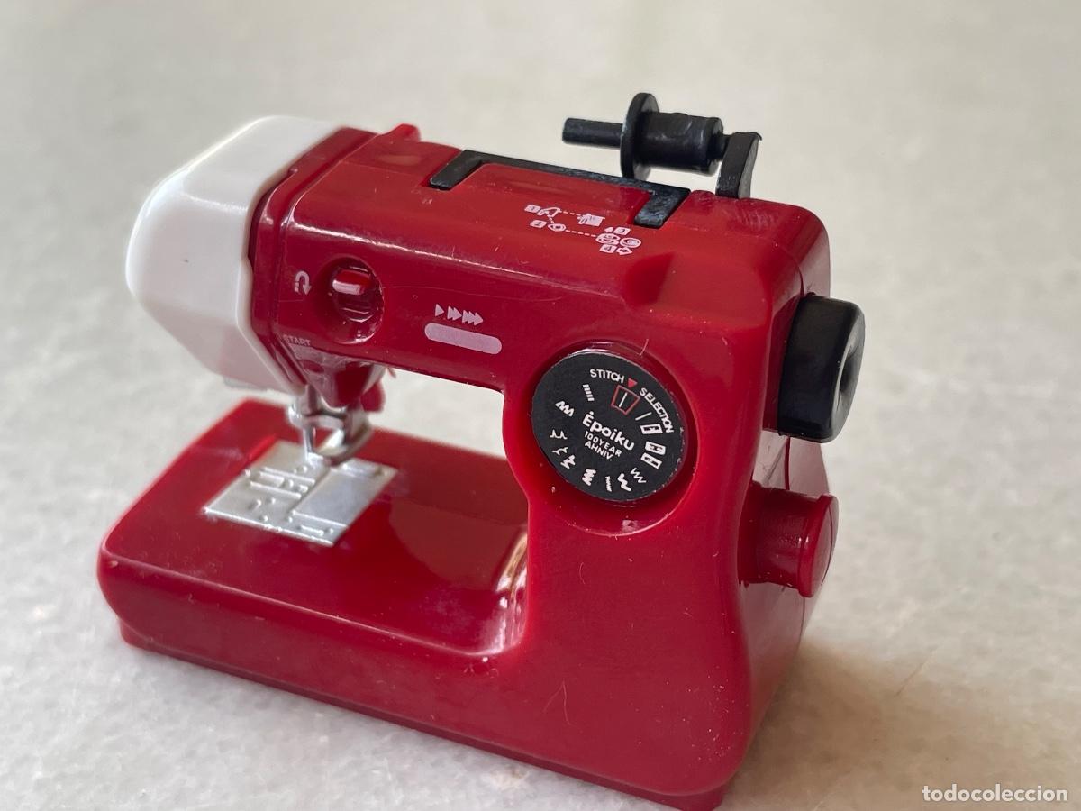 Casas de mu&ntilde;ecas: M&aacute;quina de coser en miniatura - Foto 1