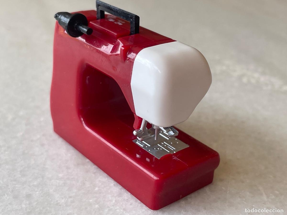 Casas de mu&ntilde;ecas: M&aacute;quina de coser en miniatura - Foto 4