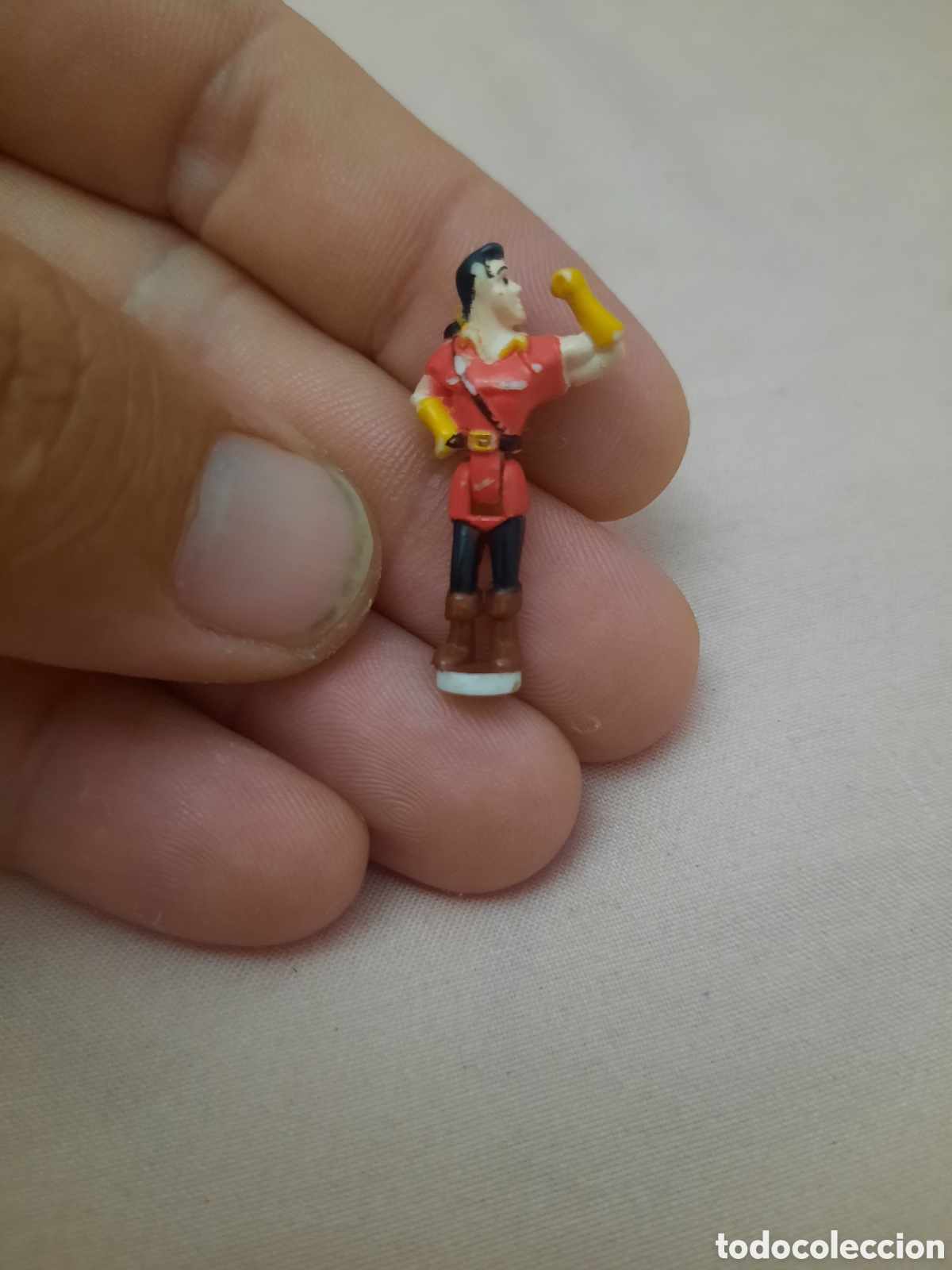 Casas de Mu&ntilde;ecas: Personaje Garson Polly Pocket