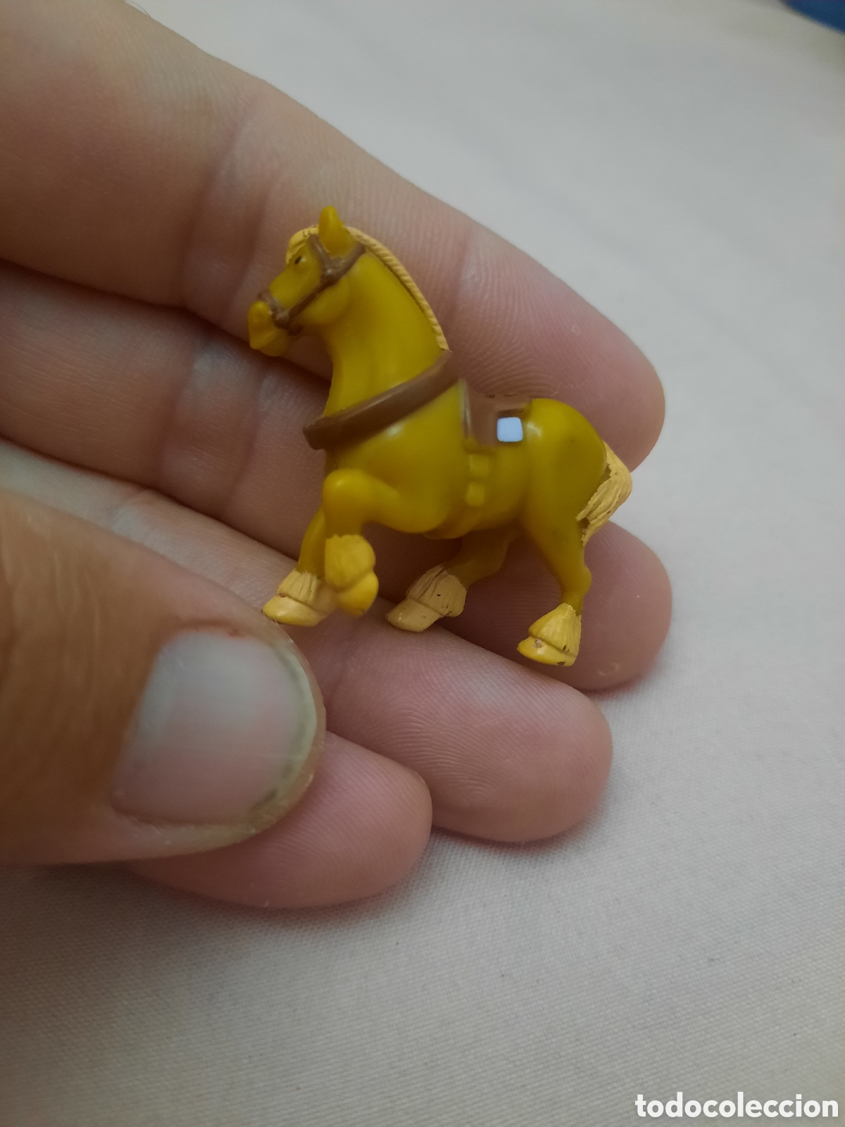 Casas de Mu&ntilde;ecas: Caballo Philippe Bella Polly Pocket