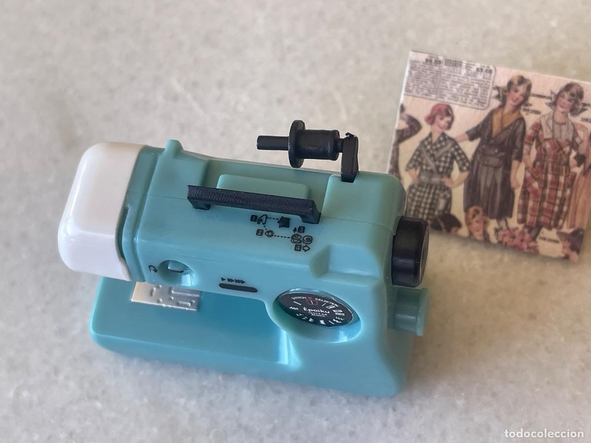 Casas de mu&ntilde;ecas: M&aacute;quina de coser en miniatura - Foto 6