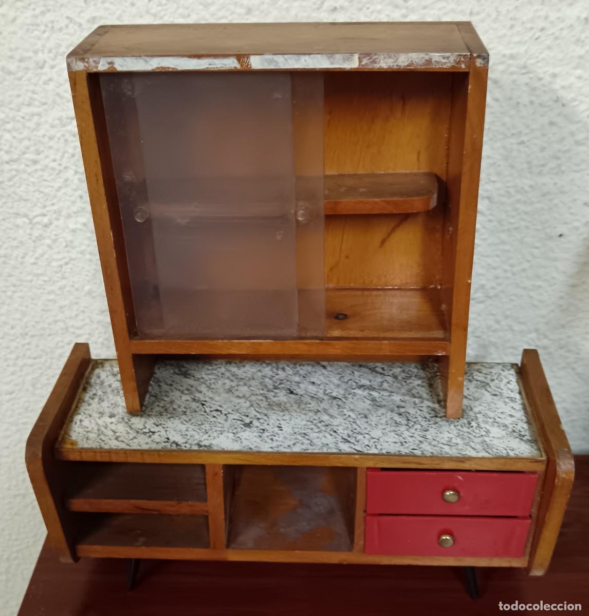 Casas de Mu&ntilde;ecas: APARADOR MADERA CASA MU&Ntilde;ECAS A&Ntilde;OS 50-60 28X24,5 CM.