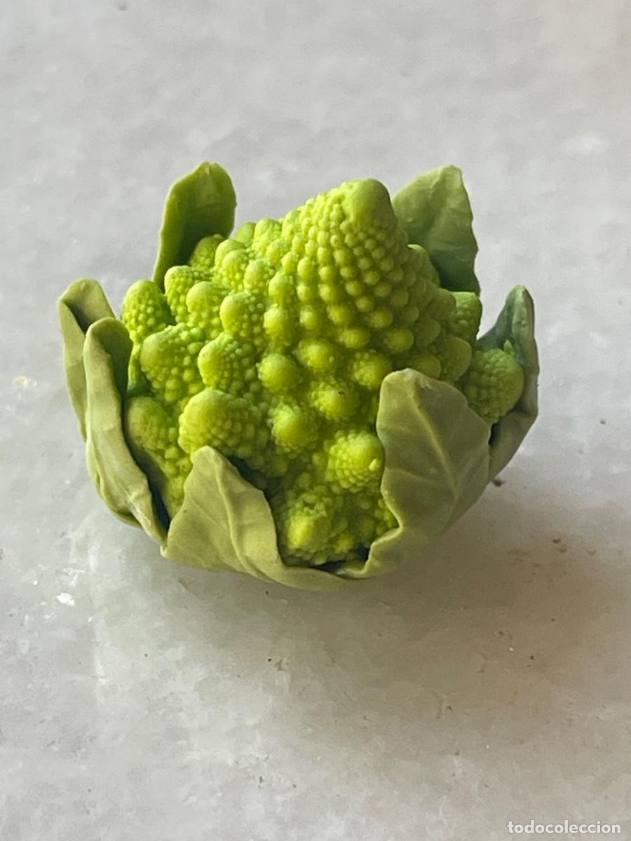 Casas de mu&ntilde;ecas: Coliflor romanesco en miniatura para casa de mu&ntilde;ecas