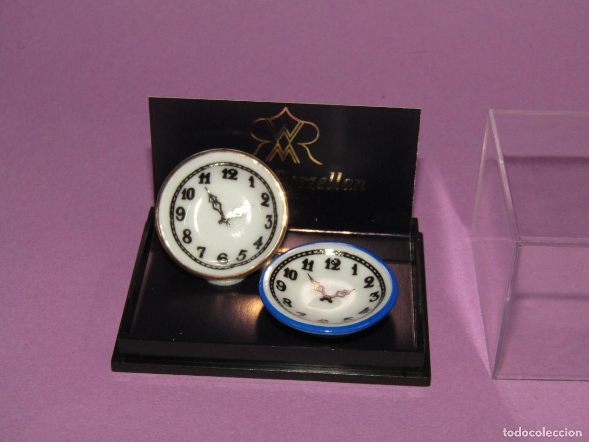Casas de mu&ntilde;ecas: Platos con Reloj en Porcelana Esc. 1:12 Casitas de Mu&ntilde;ecas de REUTTER PORCELAIN Made in Germany