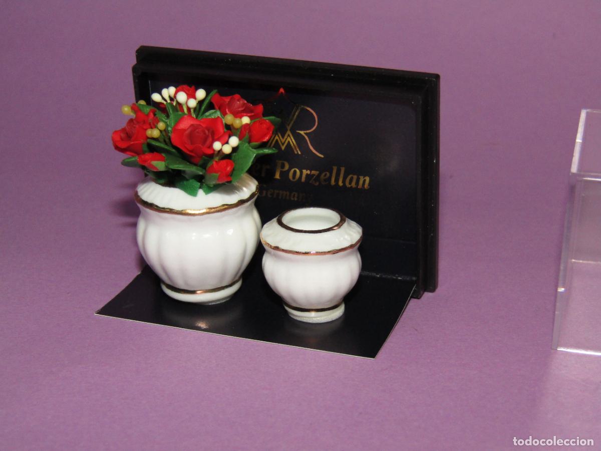 Casas de mu&ntilde;ecas: Pareja de Jarrones en Porcelana Esc. 1:12 Casitas de Mu&ntilde;ecas de REUTTER PORCELAIN Made in Germany