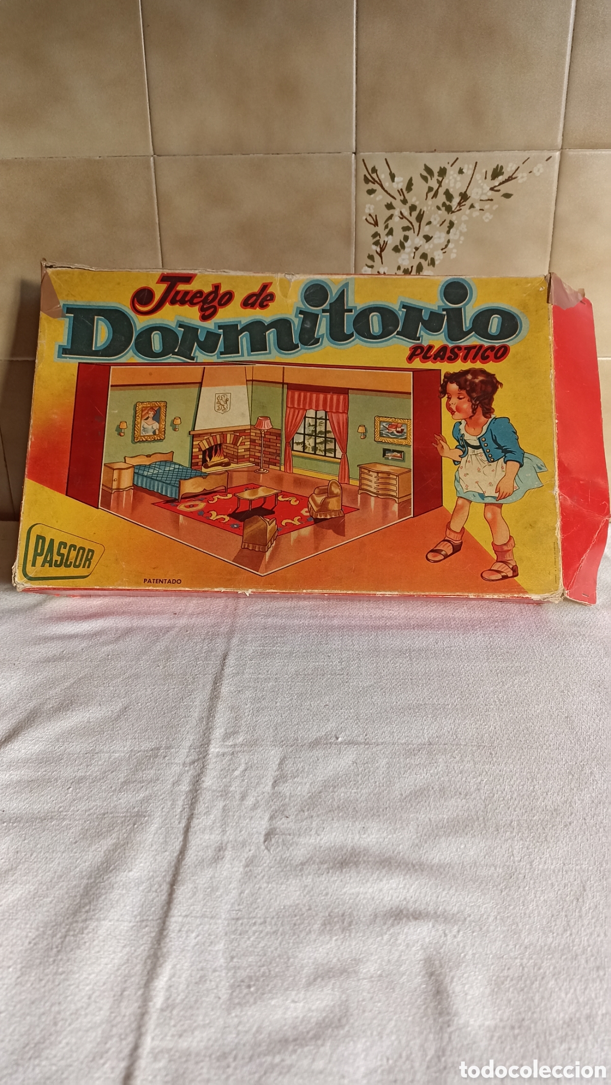 Casas de mu&ntilde;ecas: Juego de Dormitorio. Pascor