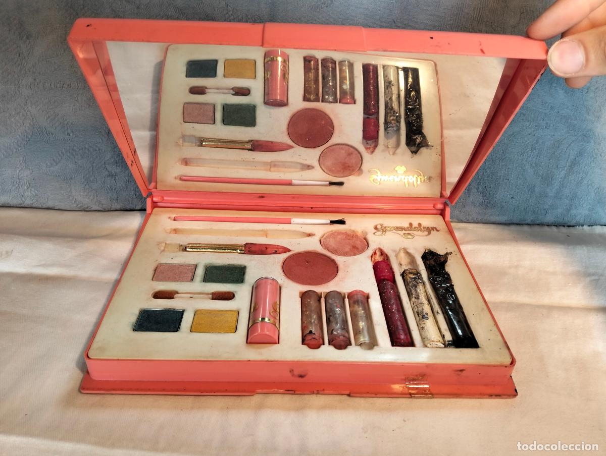 Maisons de Poup&eacute;es: Caja de maquillaje vintage Gwendolyn color rosa antiguo usado con espejo estuche mu&ntilde;ecas