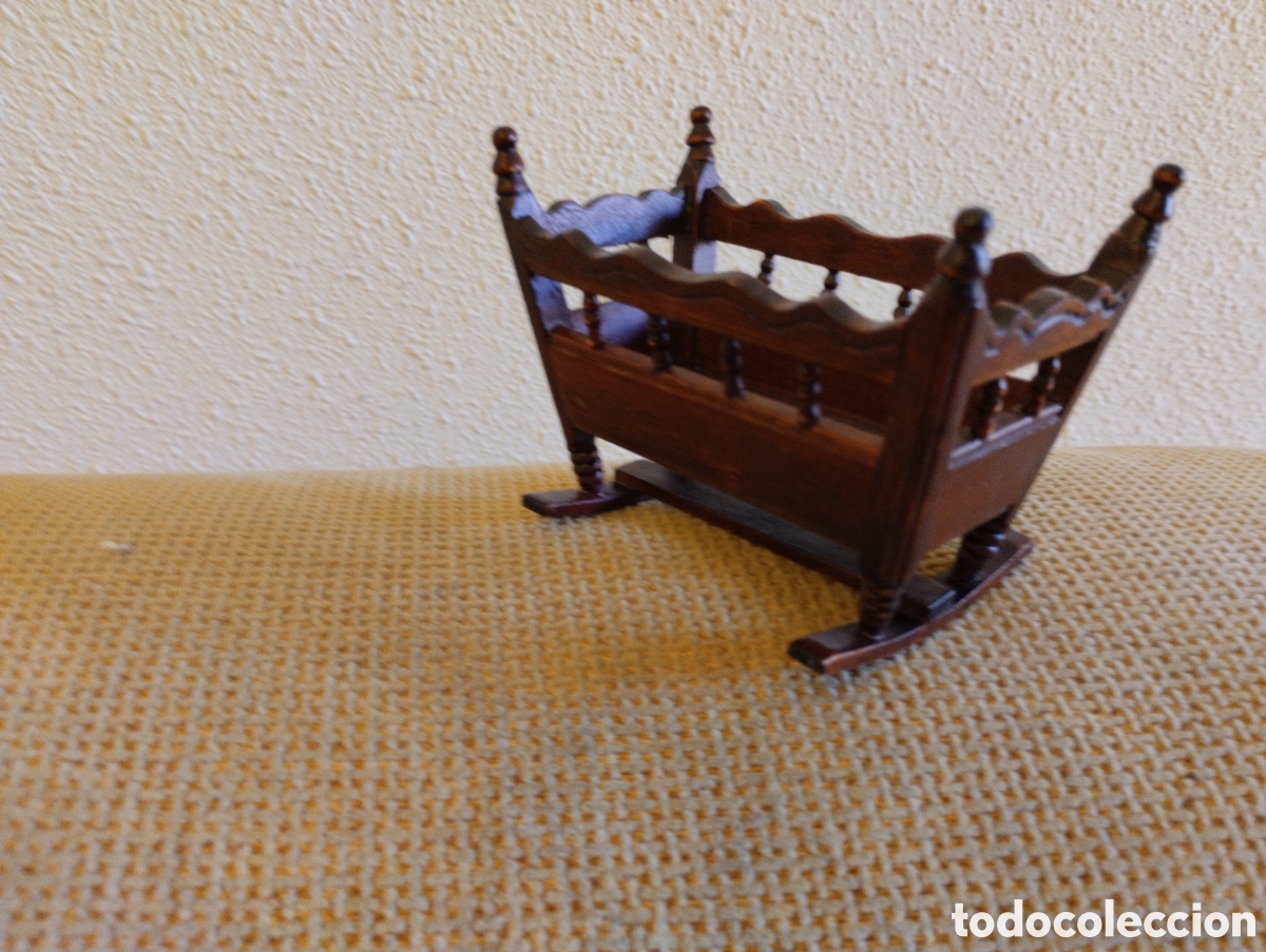 Casas de mu&ntilde;ecas: Cuna para casa de mu&ntilde;ecas - Foto 4