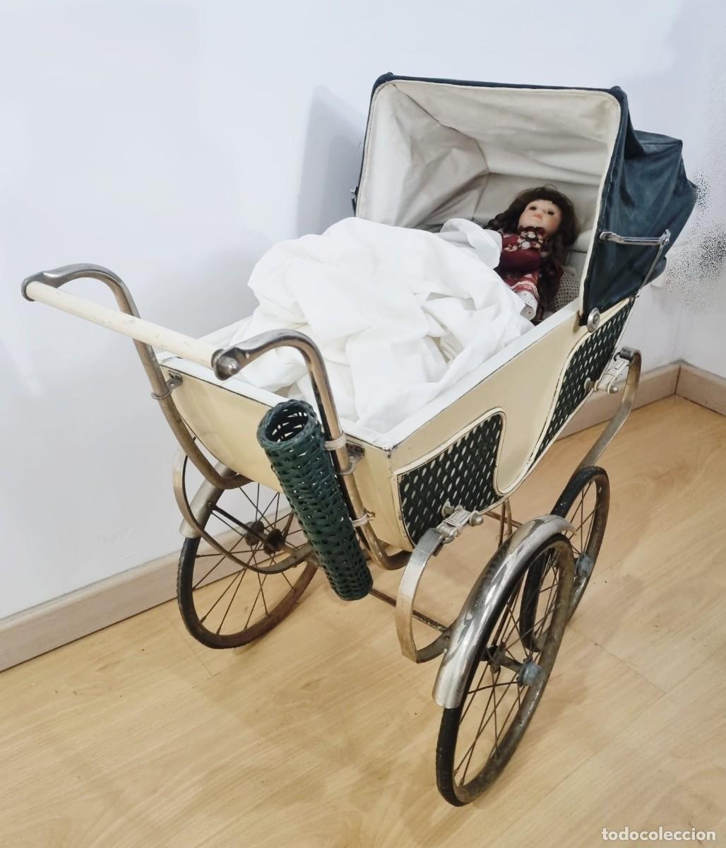 Casas de mu&ntilde;ecas: Coche de mu&ntilde;ecas vintage