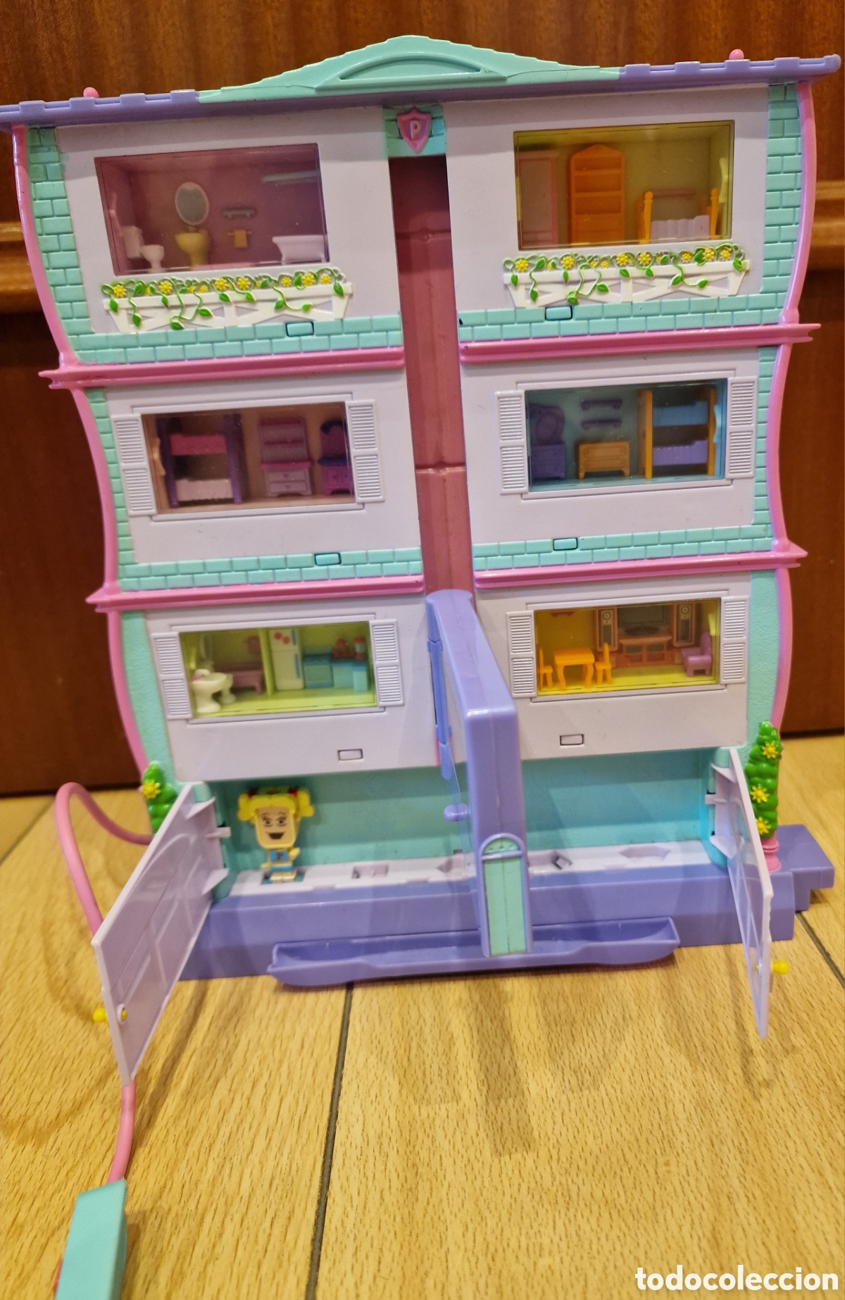 Casas de mu&ntilde;ecas: Pixel Chix Roomies Edificio / Casa de Vecinos Mattel 2006 Vintage (Funcionando)