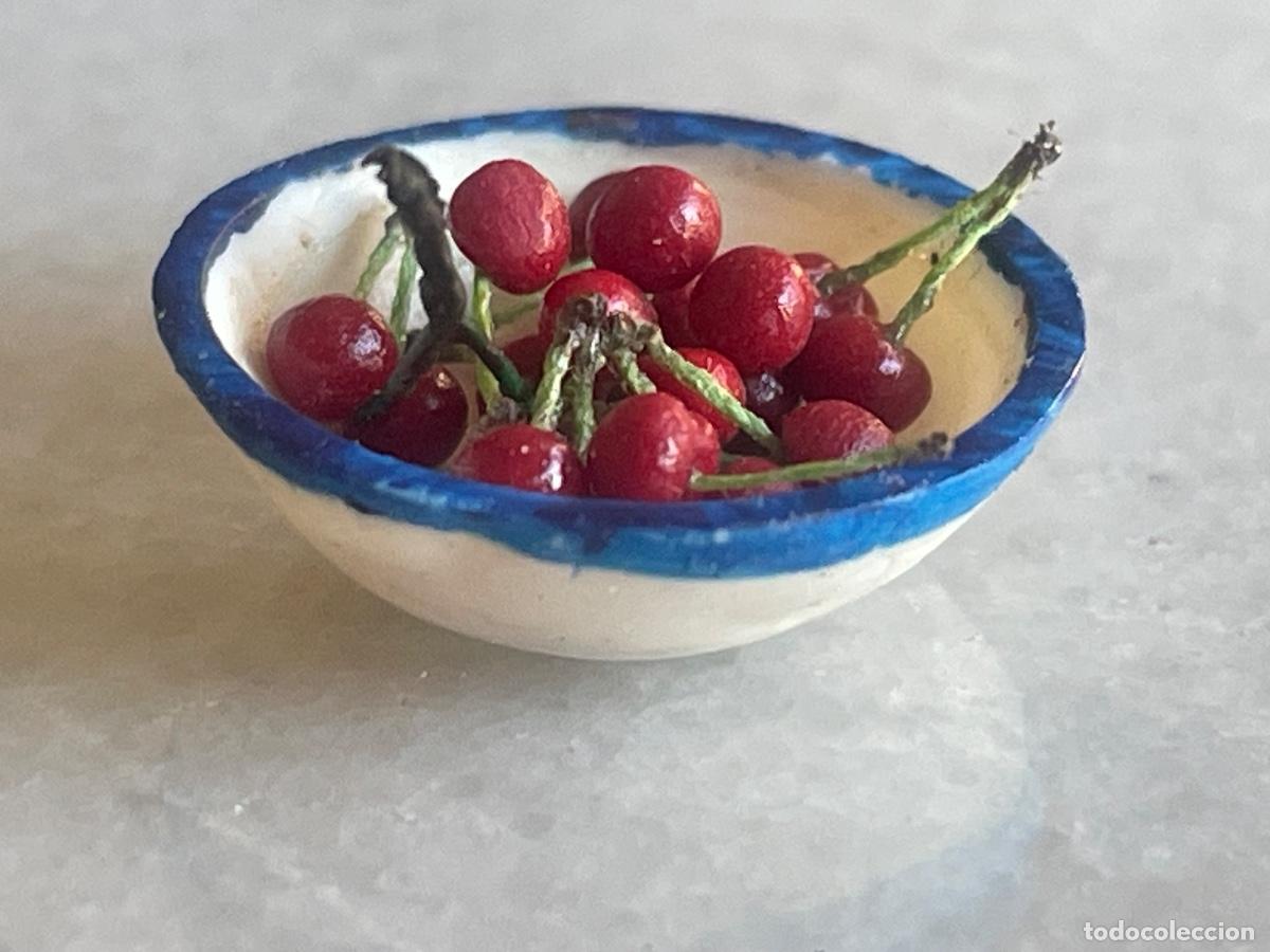 Casas de mu&ntilde;ecas: Cuenco con cerezas miniatura casa de mu&ntilde;ecas - Foto 2