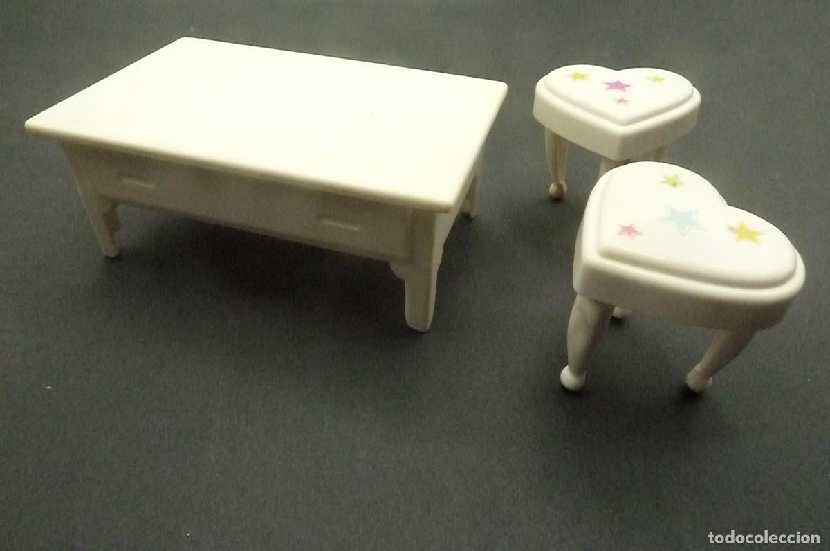 Casas de mu&ntilde;ecas: Mesa Mattel 1994 y sillas coraz&oacute;n - Foto 2