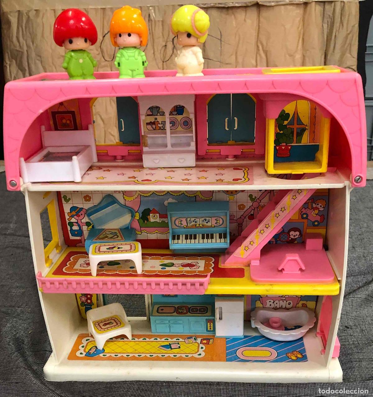 Casas de mu&ntilde;ecas: CASA DE MU&Ntilde;ECAS PIN Y PON CON COMPLEMENTOS Y 3 MU&Ntilde;ECOS. INCOMPLETA