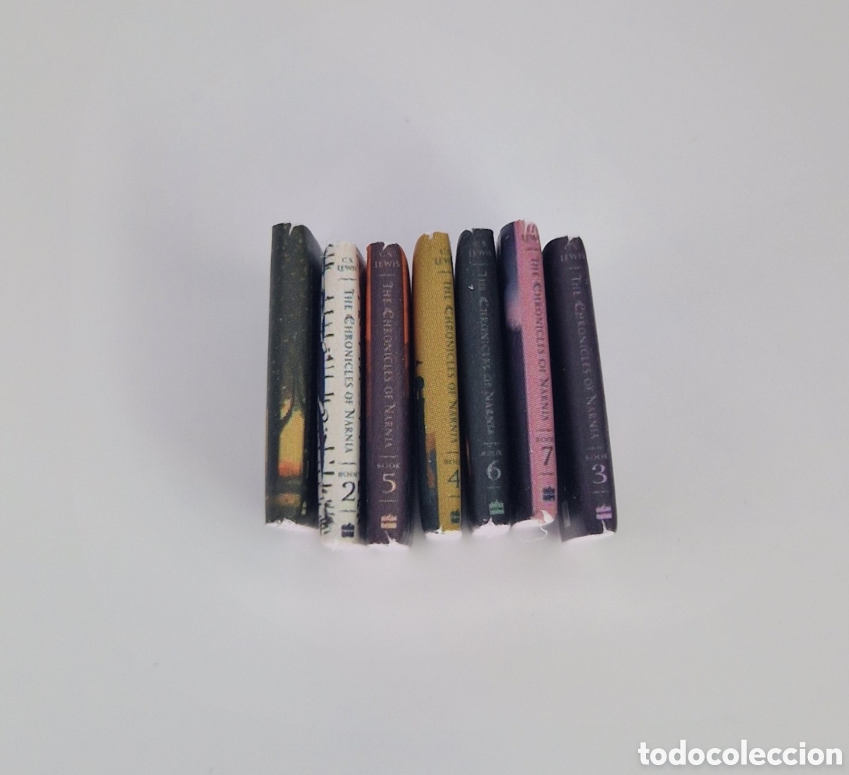 Casas de mu&ntilde;ecas: Mini Libros 1/12 colecci&oacute;n Narnia - Foto 4