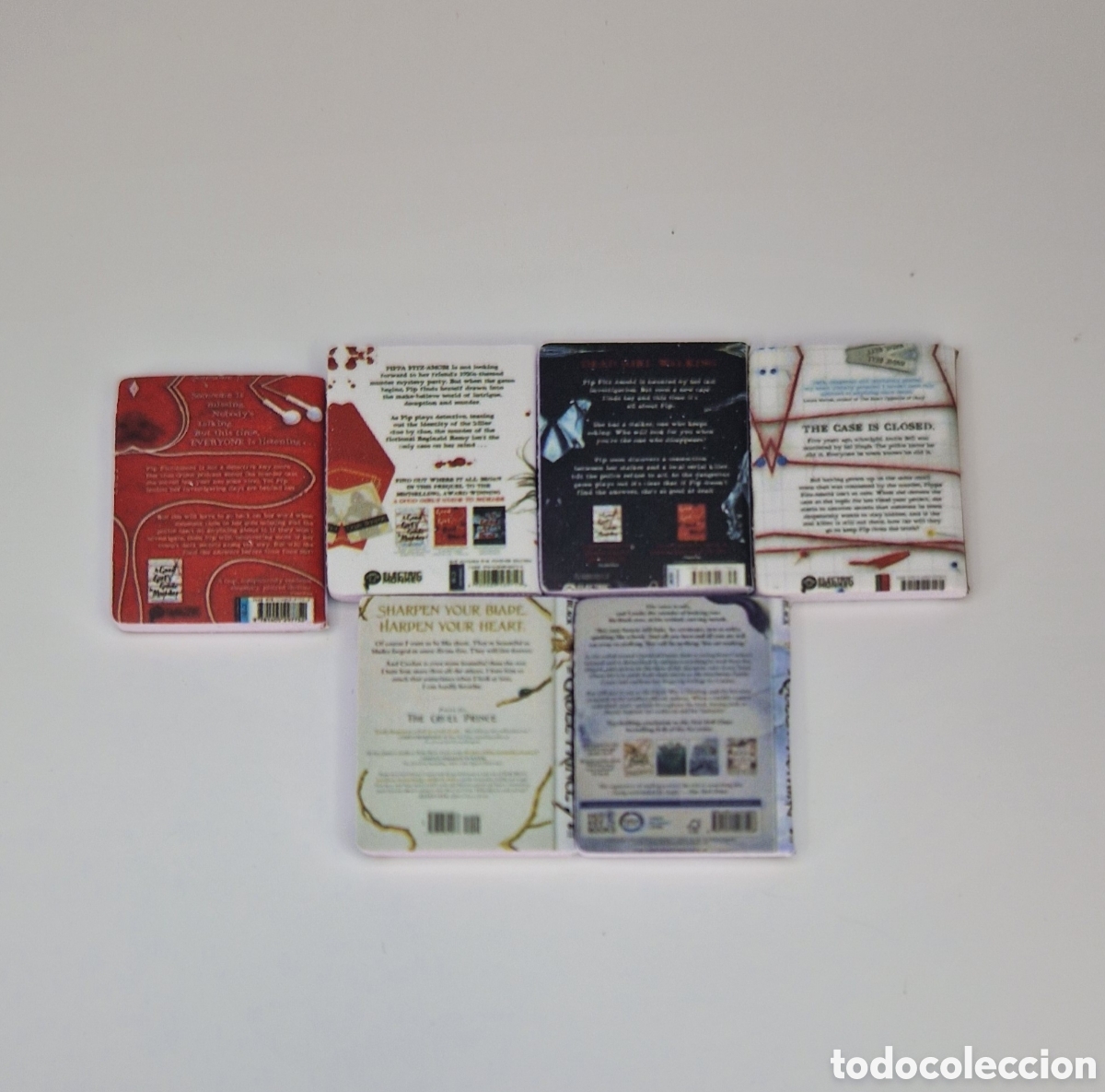 Casas de mu&ntilde;ecas: Mini Libros 1/12 Holly Black y Holly Jackson - Foto 2