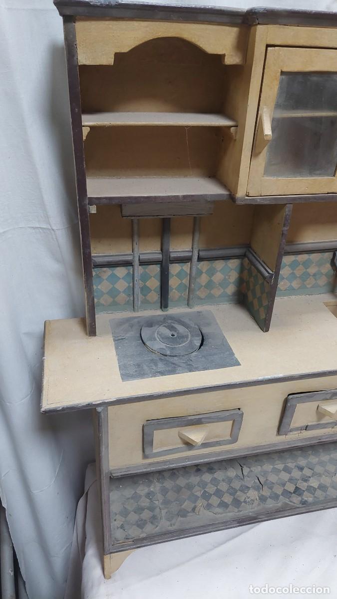 Casas de mu&ntilde;ecas: Antigua casa de mu&ntilde;ecas cocina - Foto 3