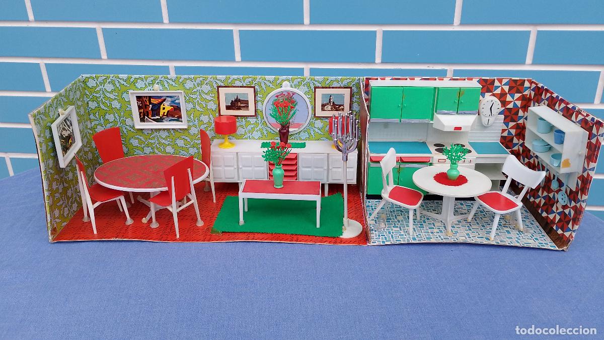 Casas de mu&ntilde;ecas: Antiguo M&oacute;dulo doble Comedor y Cocina de la Familia Hogar&iacute;n de Modisa serie amarilla
