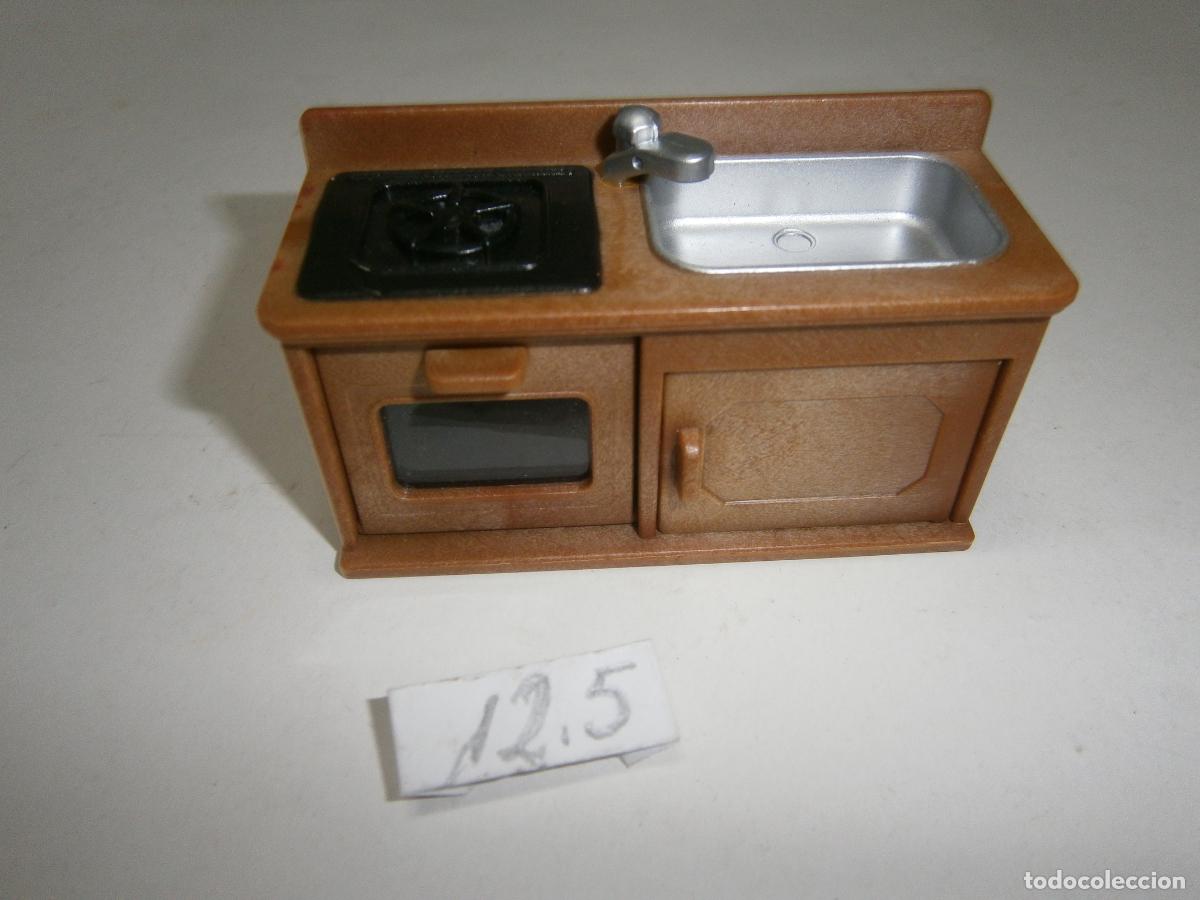 Casas de mu&ntilde;ecas: MUEBLE DE COCINA MINIATURA PARA CASA DE MU&Ntilde;ECAS