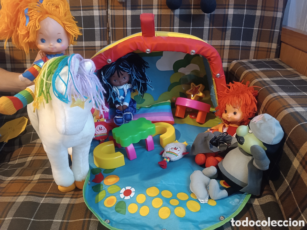 Casas de mu&ntilde;ecas: Casa de Rainbow Brite y mu&ntilde;ecos