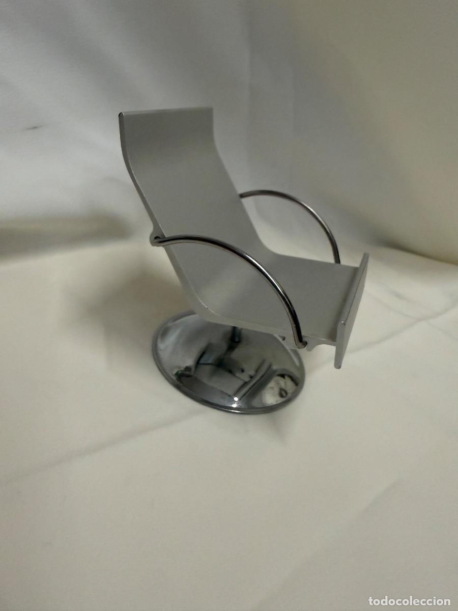 Casas de mu&ntilde;ecas: Curiosa silla estilo vintage metalica, ideal para mu&ntilde;ecas peque&ntilde;as, Barriguitas, Lesly&hellip; ver fotos