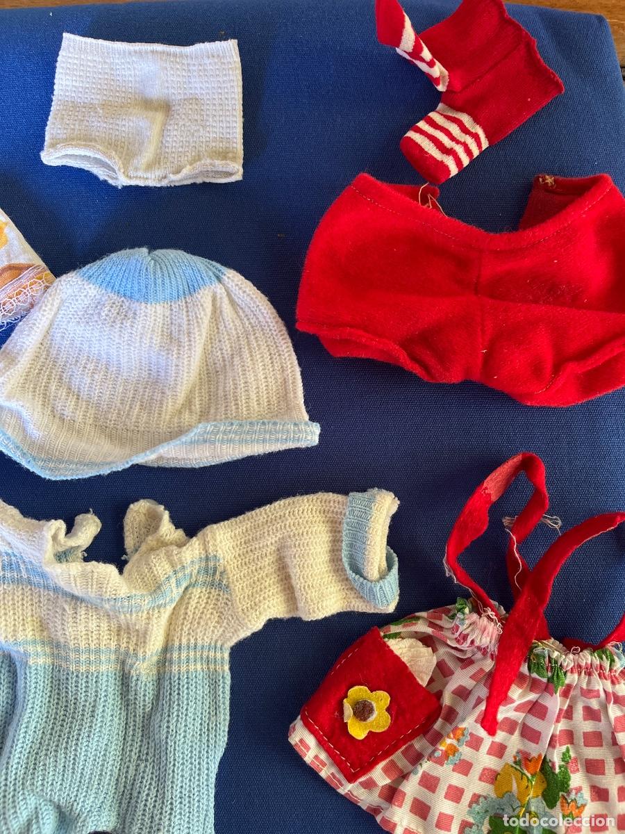 Casas de mu&ntilde;ecas: Ropa de mu&ntilde;ecas varias a&ntilde;os 60-70 - Foto 4