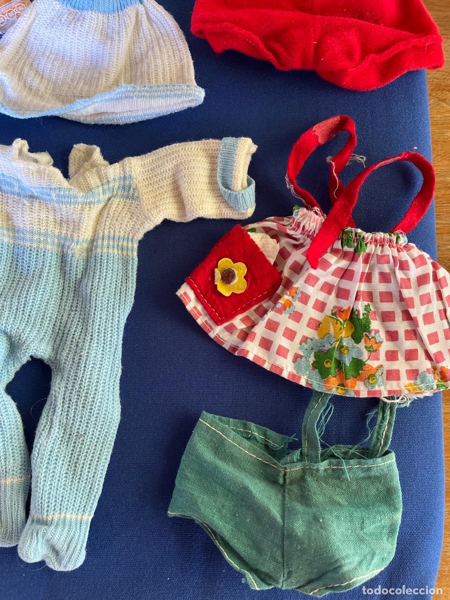 Casas de mu&ntilde;ecas: Ropa de mu&ntilde;ecas varias a&ntilde;os 60-70 - Foto 5