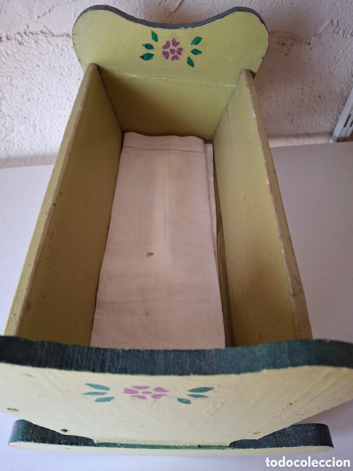 Casas de mu&ntilde;ecas: CUNA PARA MUMECAS EN MADERA - Foto 3