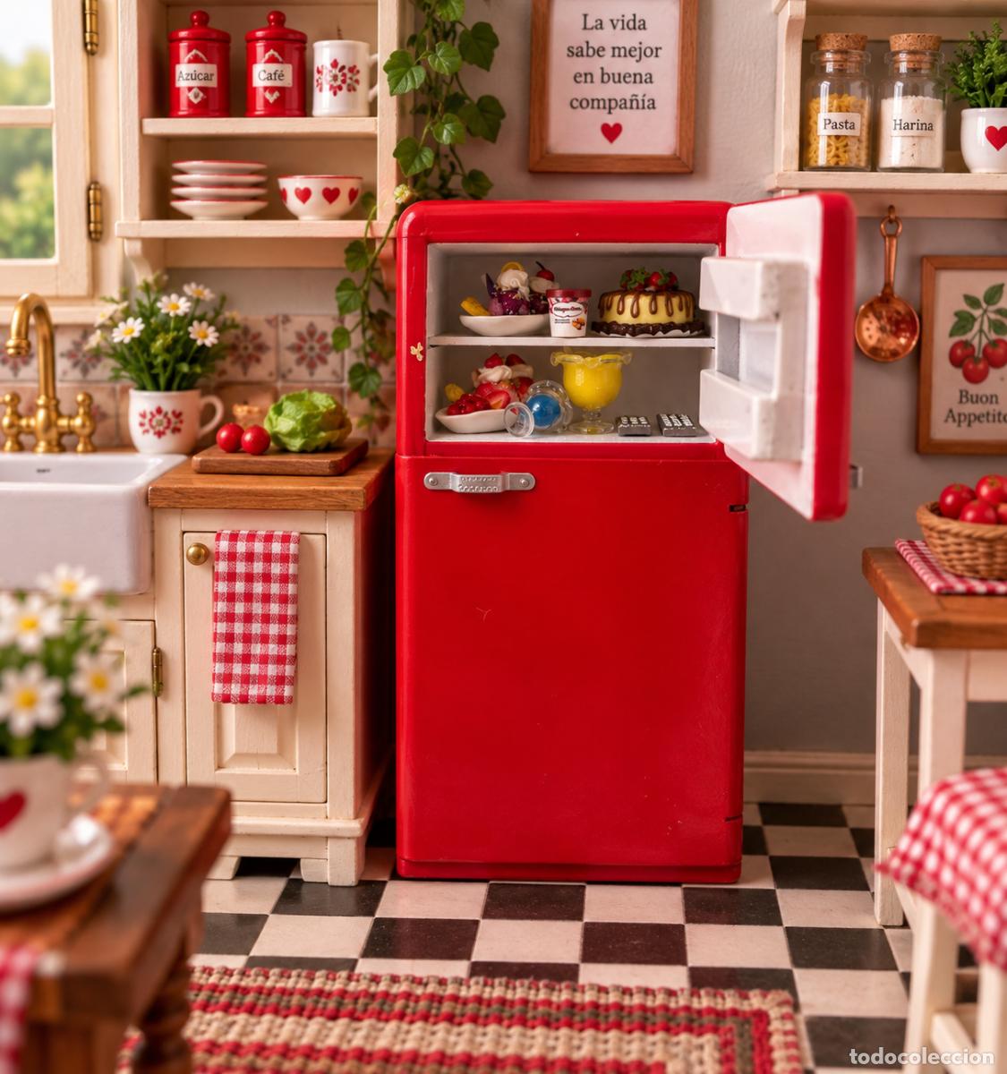 Casas de mu&ntilde;ecas: Nevera roja miniatura casa de mu&ntilde;ecas - Foto 3