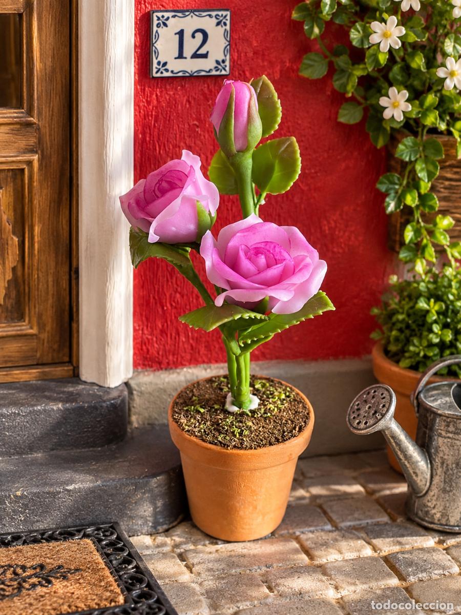 Doll houses: Gran rosal fucsia en maceta de barro Miniatura para casa de mu&ntilde;ecas