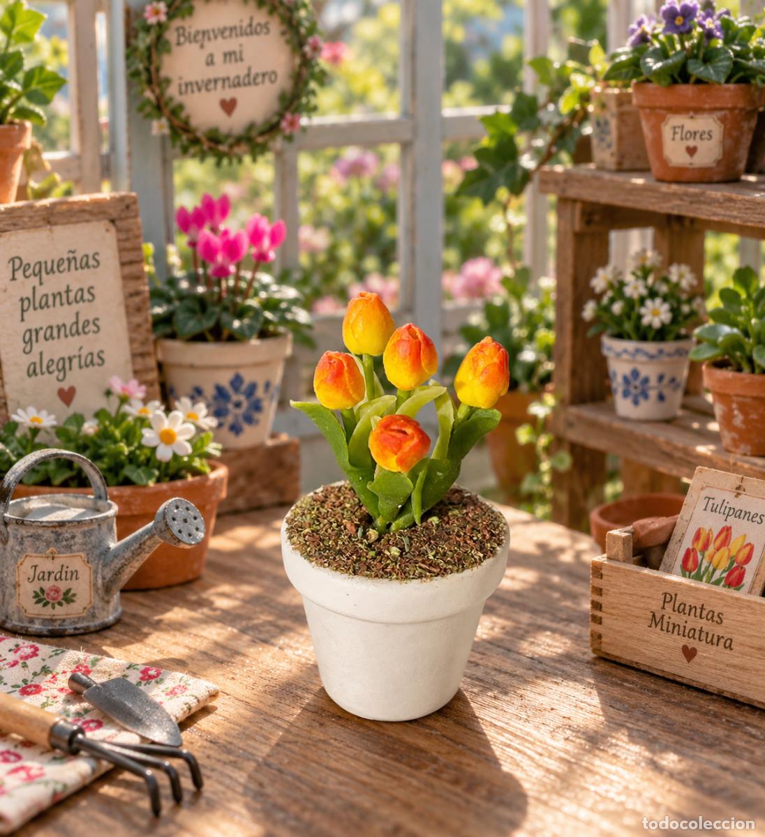 Doll houses: Maceta con tulipanes amarillos miniatura casa de mu&ntilde;ecas