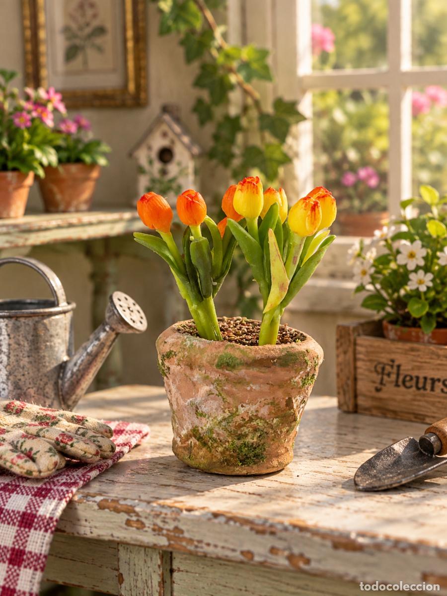 Doll houses: Tulipanes en maceta de barro envejecido miniatura casa de mu&ntilde;ecas