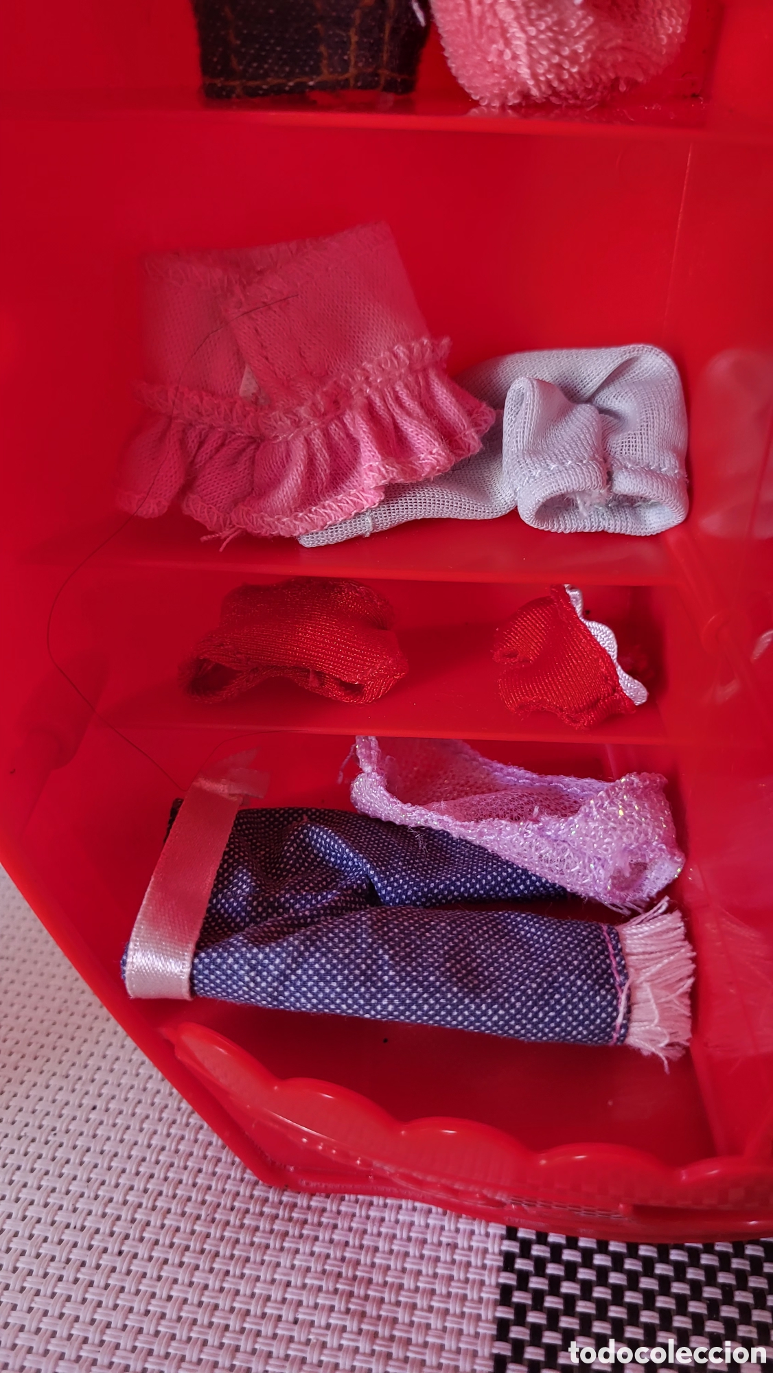 Casas de mu&ntilde;ecas: Caja accesorios ropa mu&ntilde;ecas - Foto 2