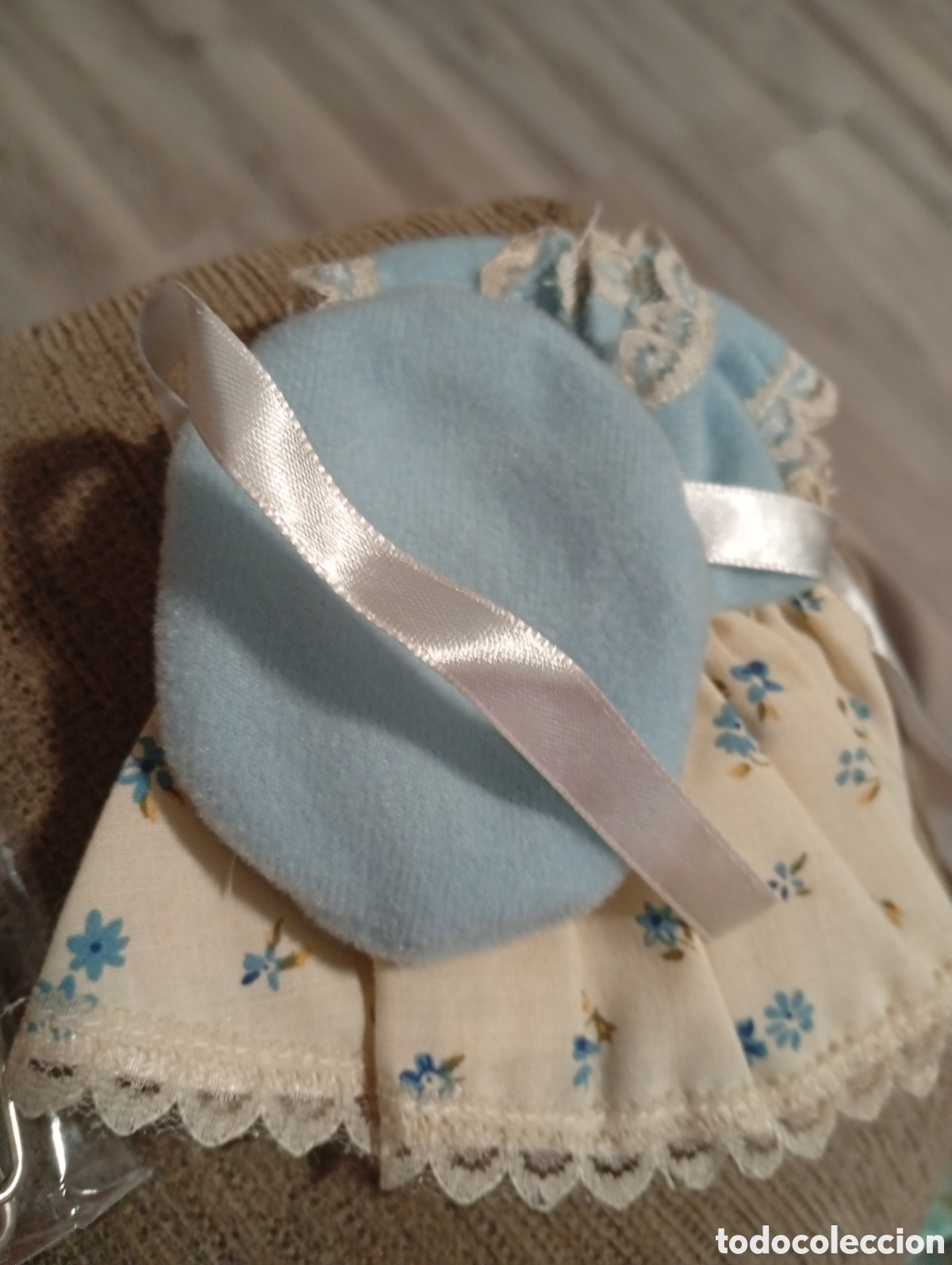 Casas de mu&ntilde;ecas: Ropa mariquita P&eacute;rez nueva