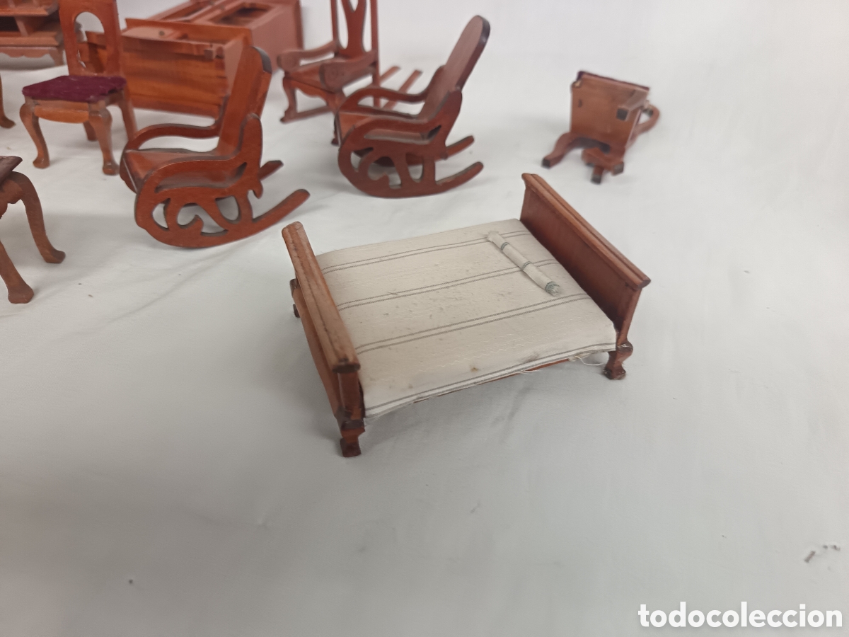 Casas de mu&ntilde;ecas: LOTE DE MUEBLES CASA DE MU&Ntilde;ECAS, MADERA - Foto 9