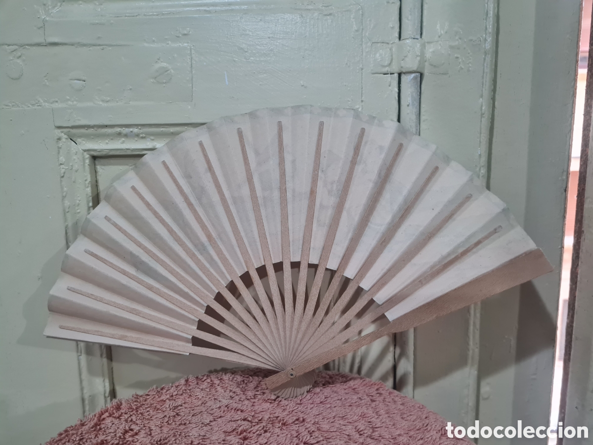 Casas de mu&ntilde;ecas: Antiguo abanico de papel para mu&ntilde;ecas - Foto 2