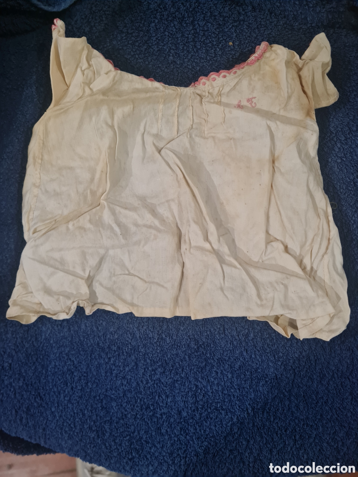 Casas de mu&ntilde;ecas: Antiguos vestidos para mu&ntilde;ecas - Foto 2
