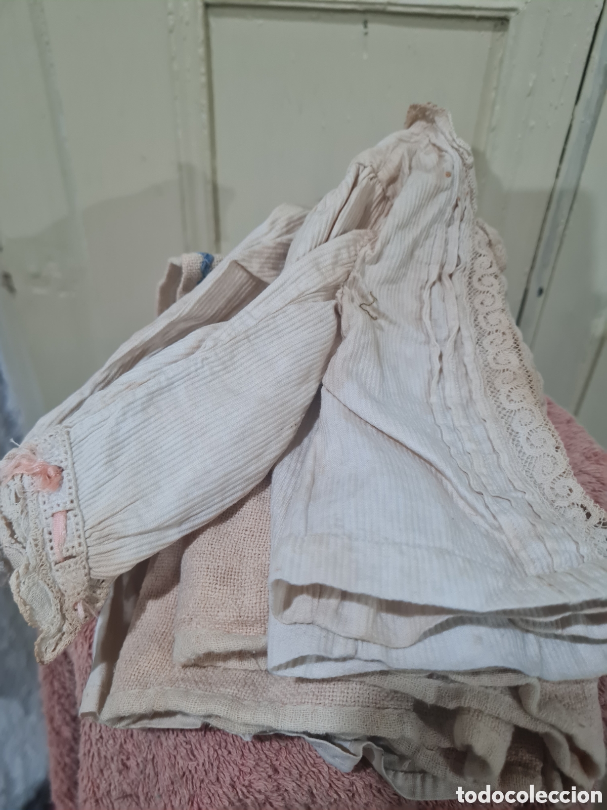 Casas de mu&ntilde;ecas: Antiguos vestidos para mu&ntilde;ecas - Foto 7