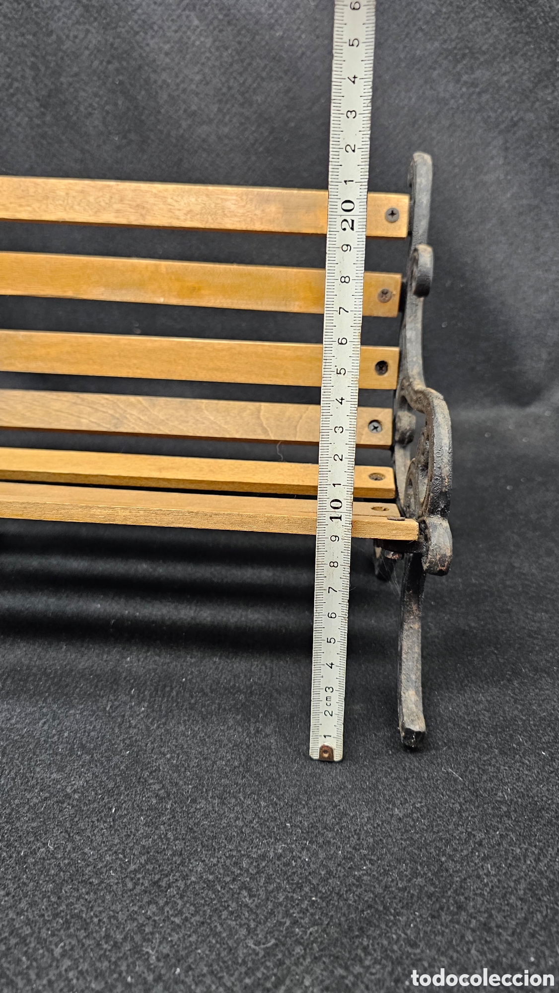 Casas de mu&ntilde;ecas: Banco para mu&ntilde;ecas de hierro fundido y madera - Foto 8