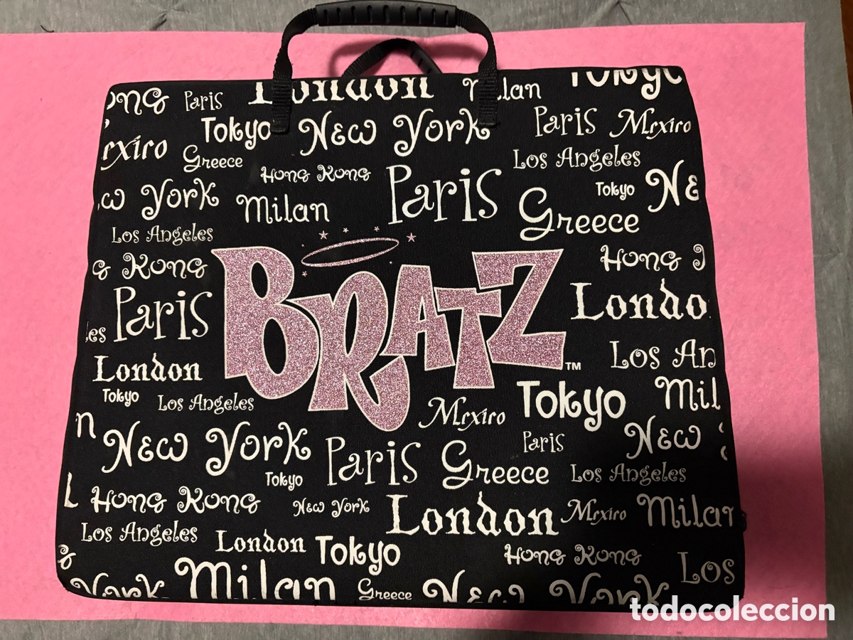 Casas de mu&ntilde;ecas: Malet&iacute;n mu&ntilde;ecas Bratz - Foto 1