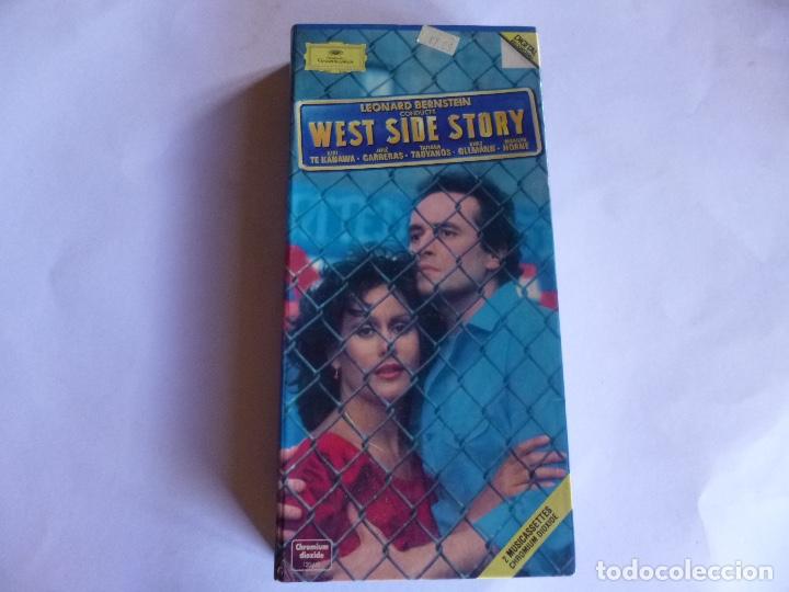 Cassetes antigas: WEST SIDE STORY-(CARRERAS / KIRI TE KANAWA) - 2 CASSETTES + CAJA + LIBRETO   franc&eacute;s ingles y alem&aacute;n
