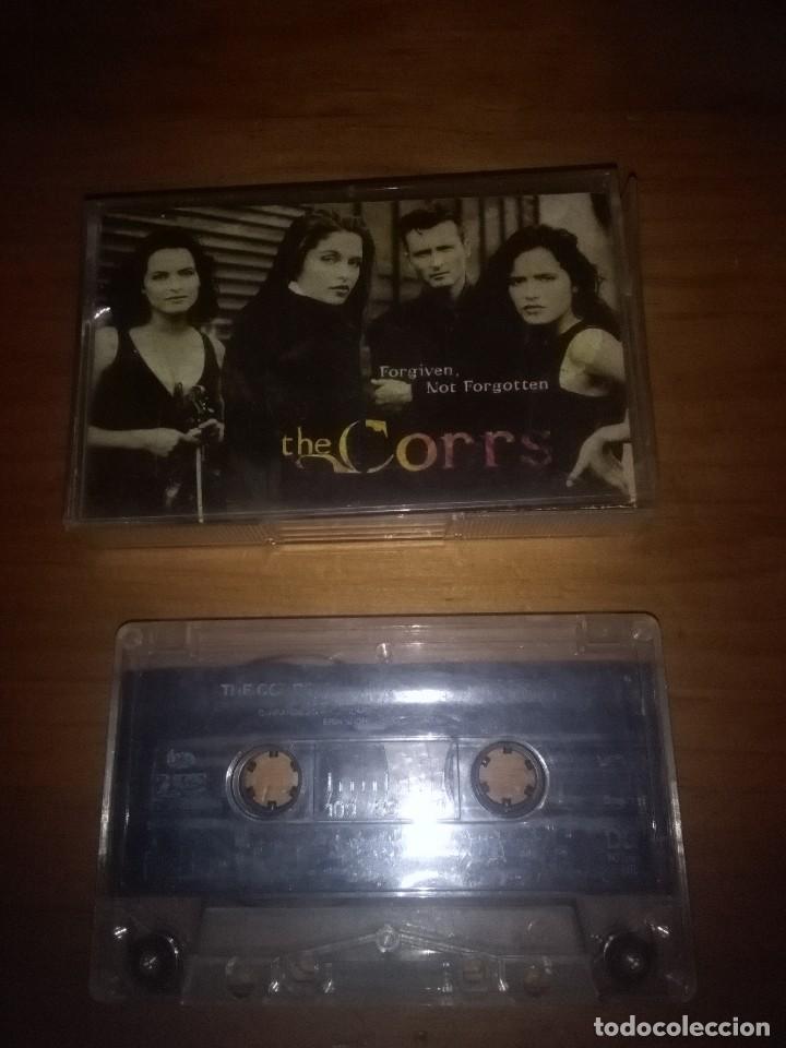 Casetes antiguos: THE CORRS. FORGIVEN, NOT FORGOTTEN. C11F. - Foto 2