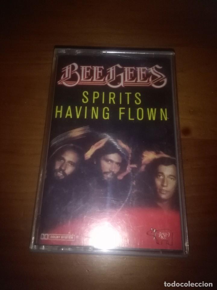 Casetes antiguos: BEE GEES. SPIRITS HAVING FLOWN. C14F - Foto 1