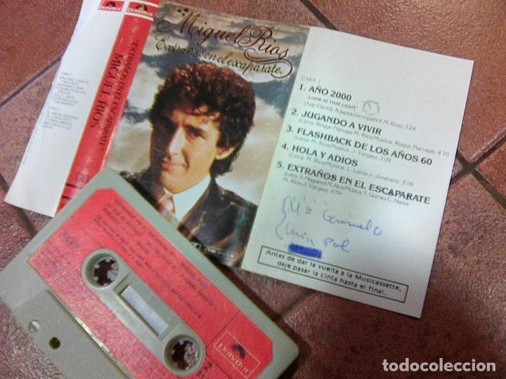 Casetes antiguos: Miguel R&iacute;os - Extra&ntilde;os en el escaparate (Polydor, 1981) - Foto 1