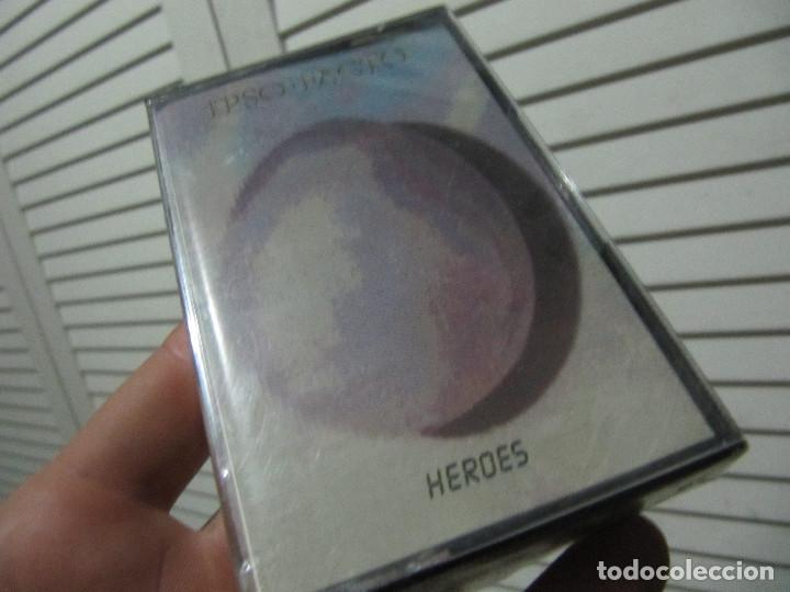 Casetes antiguos: IPSO FACTO - HEROES-PRECINTADO - Foto 1